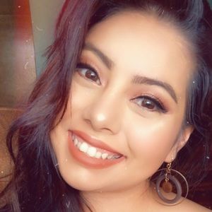 Meet your Posher, Chelsey